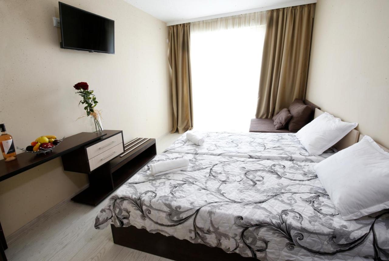 Stayinn Rainbow Houses Beachfront By Asteri Hotels Sunny Beach Exterior foto