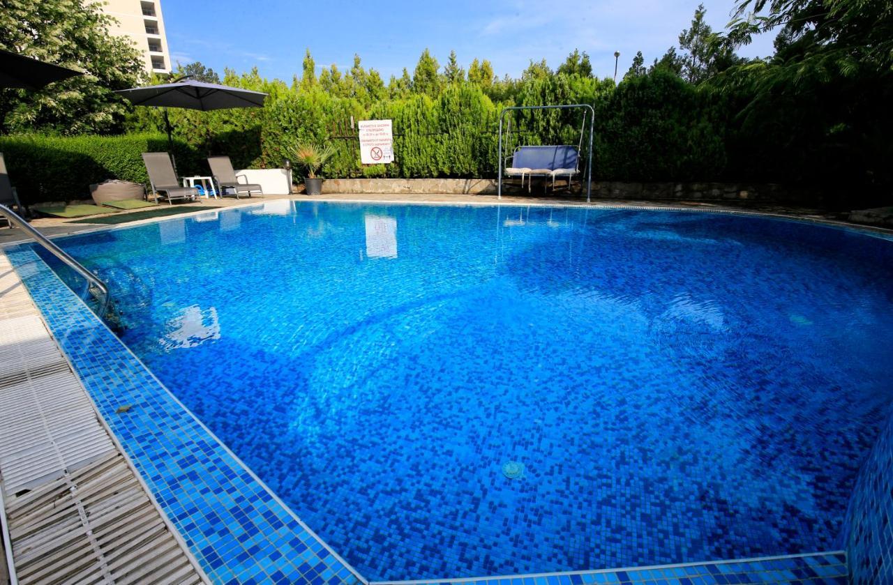 Stayinn Rainbow Houses Beachfront By Asteri Hotels Sunny Beach Exterior foto